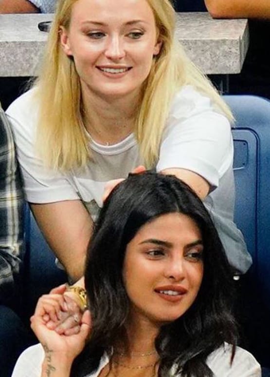 प्रियंका चोपड़ा बनीं चाची, गेम ऑफ थ्रोन्स स्टार सोफी ने दिया बेटी को जन्म