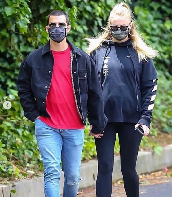 प्रियंका चोपड़ा बनीं चाची, गेम ऑफ थ्रोन्स स्टार सोफी ने दिया बेटी को जन्म