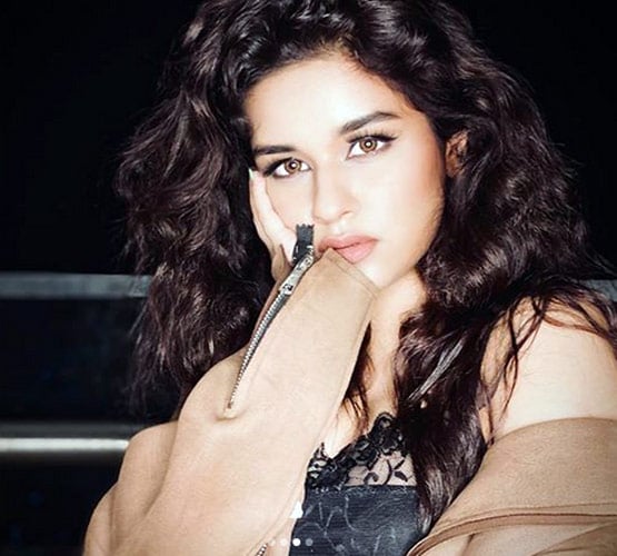 एक्ट्रेस अवनीत ने 12वीं में स्कोर किए 74%, पढ़ाई के दौरान हुआ था डेंगू