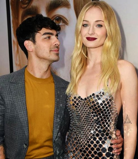 प्रियंका चोपड़ा बनीं चाची, गेम ऑफ थ्रोन्स स्टार सोफी ने दिया बेटी को जन्म