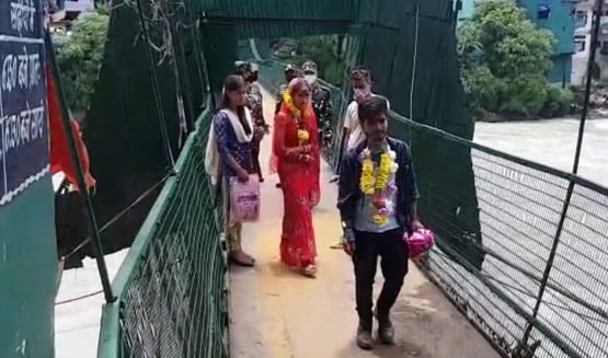 भारत का दूल्हा और नेपाल की दुल्हन, सिर्फ 15 मिनट में हुई शादी