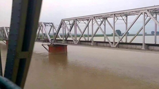 29 दिन में ढह गया गोपालगंज का पुल, और ये 100 साल बाद भी हैं बुलंद!