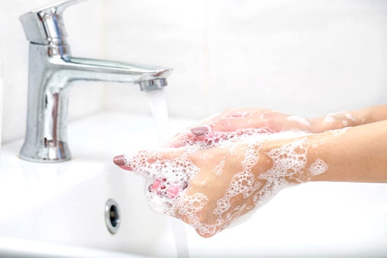 कोरोना: बार-बार हाथ धोना, वायरस होने का शक, कहीं दूसरी बीमारी तो नहीं?