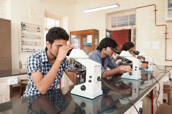 NIT-CFTI-IIT में इस साल दाख‍िला आसान, एक्सपर्ट बोले-हट गया बड़ा फिल्टर