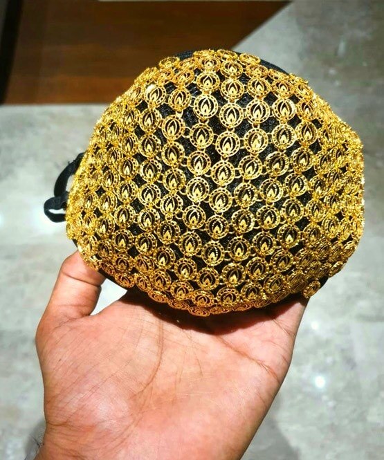 दुल्हन के लिए आया सोने का मास्क-कम-नेकलेस, मार्केट में बढ़ी डिमांड