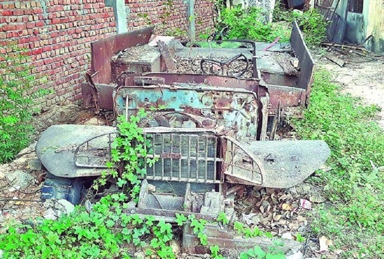 इस राजा ने जीप से तोड़ा था CM का हेलीकॉप्टर, फिर हुआ था फेक एनकाउंटर