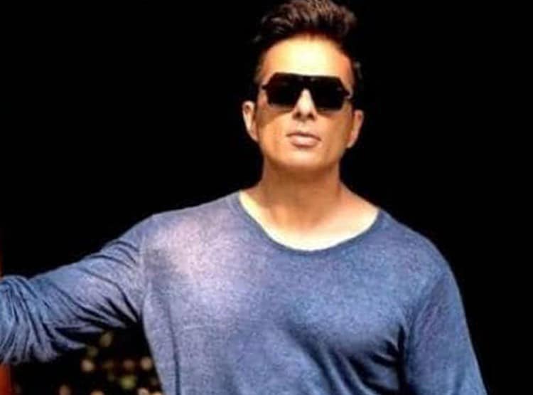 85 साल की शांतिबाई ने चलाई ऐसी लाठी, लोग बोले- वाह 'लठैत दादी'