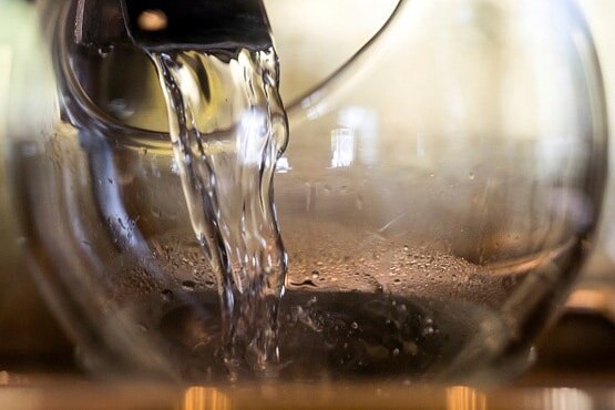 आंध्र: शराब नहीं मिली तो पी लिया सैनिटाइजर, 9 लोगों की मौत