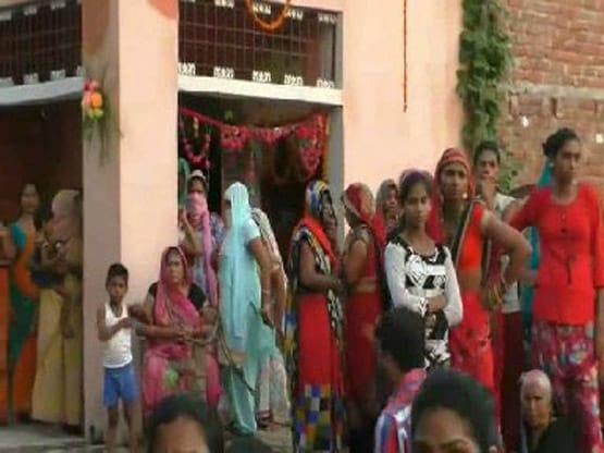 दूसरी शादी करने जा रहा था CRPF जवान, पहली पत्नी ने खोल दी पोल