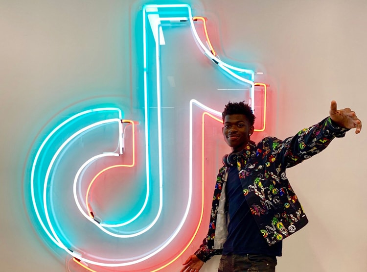 क्या है TikTok Pro ऐप? लोगों को मैसेज में मिल रहा है इस ऐप का लिंक