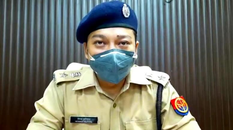 टॉर्च ने खोला हत्या का राज, ईंट भट्ठे के मुनीम की सिर कूचकर हुई थी हत्या