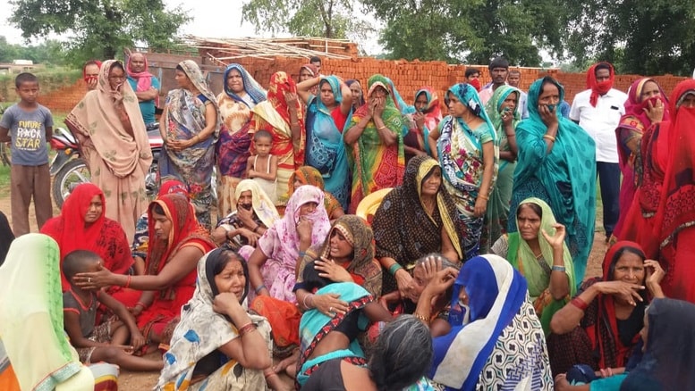 टॉर्च ने खोला हत्या का राज, ईंट भट्ठे के मुनीम की सिर कूचकर हुई थी हत्या