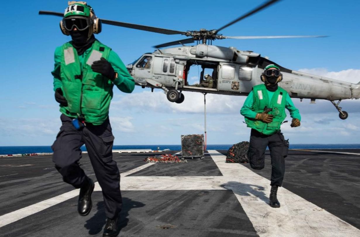 बुरी तरह घिरा चीन, साउथ चाइना सी में अमेरिका ने उतारे परमाणु युद्धपोत