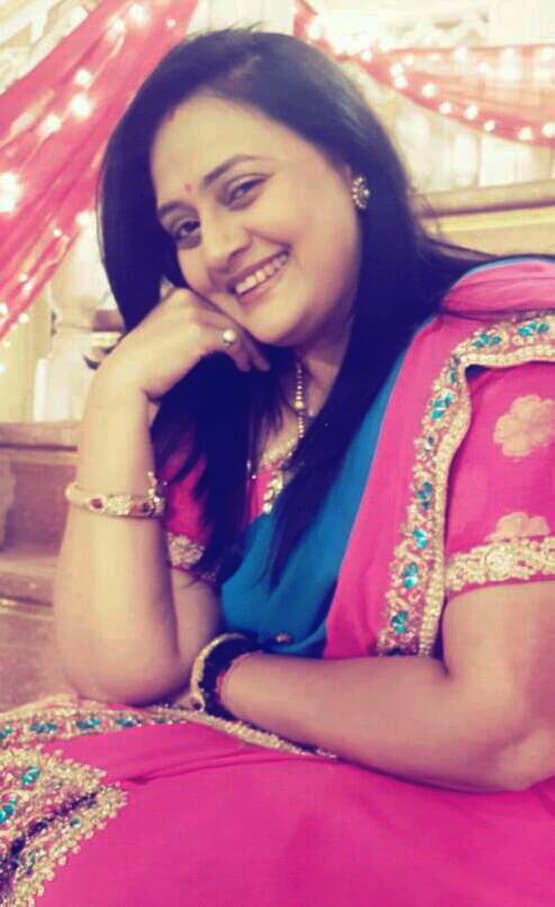 टीवी एक्ट्रेस के पास नहीं काम, ऑनलाइन राखी बेचकर कर रहीं गुजारा!