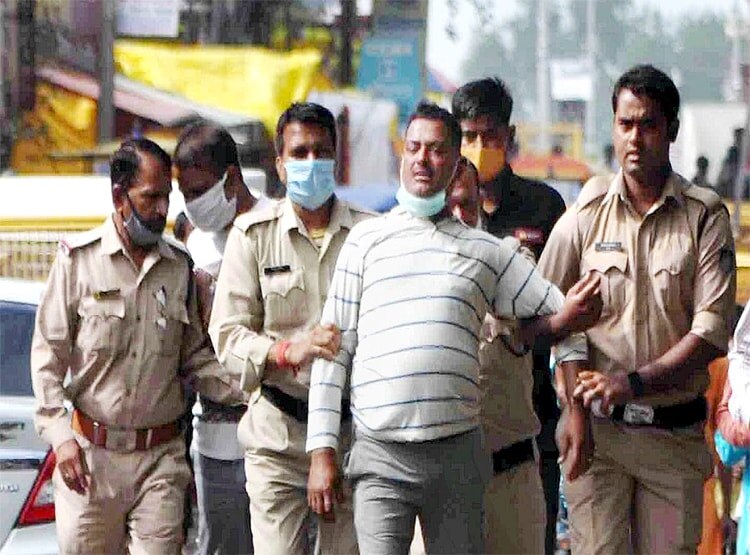 24 घंटे पहले IPS ने बताया था कैसे होगा विकास दुबे का एनकाउंटर, ट्वीट वायरल