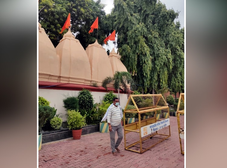उज्जैन महाकाल मंदिर में विकास दुबे की एंट्री से गिरफ्तारी तक, देखें तस्वीरें