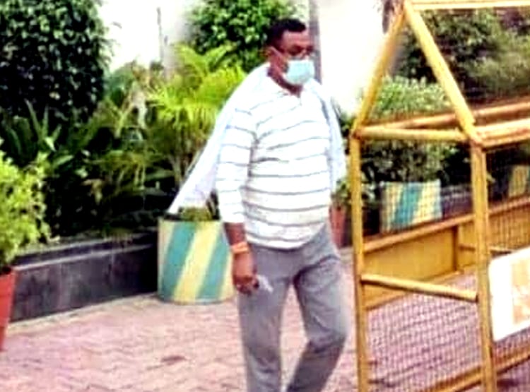 कानपुर पुलिस ने 3 दिन की बहू को बनाया विकास दुबे का सहयोगी, भेजा था जेल