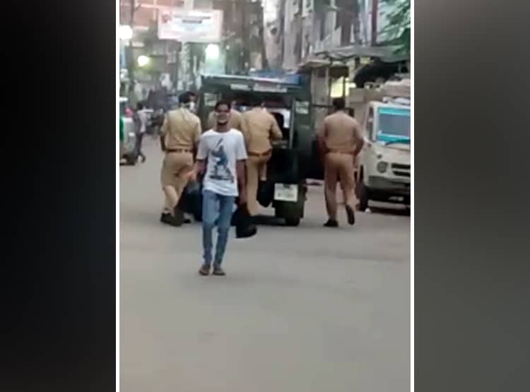 बगैर मास्क के घूम रहे बकरे को पकड़कर ले गई पुलिस? ये निकली हकीकत