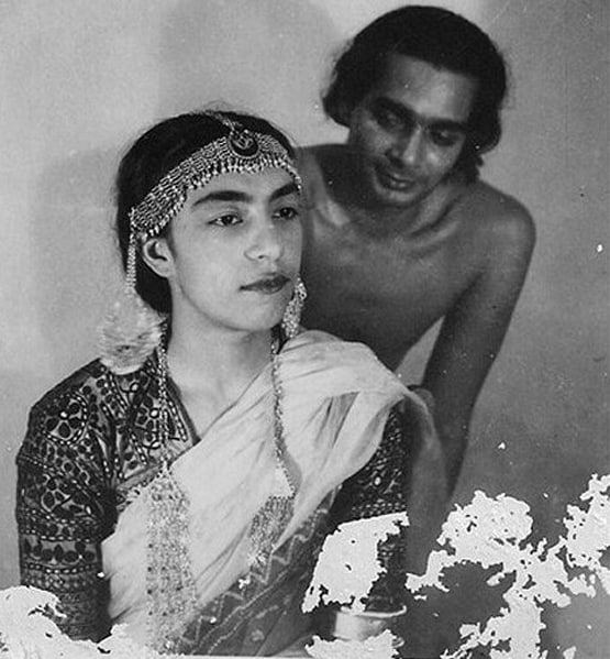 8 साल छोटे शख्स से हुआ प्यार, फिल्मी है बॉलीवुड की फेमस दादी की लव स्टोरी