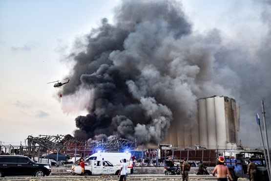 बेरूत धमाके में खाक हुए राशन के गोदाम, नहीं बचा एक महीने का भी अनाज