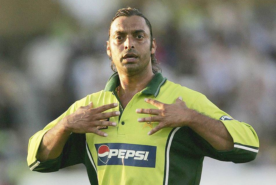 शोएब ने सहवाग को बताया झूठा, बोले- वीरू ऐसा कहते तो पीट देता