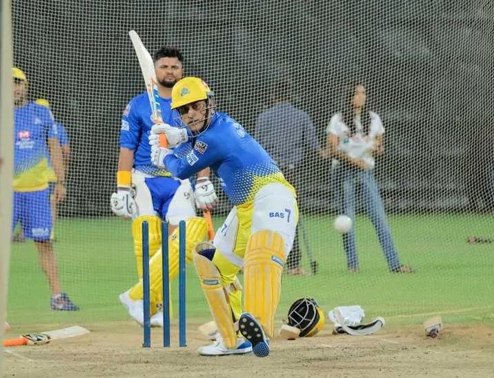 धोनी की टीम का होगा कोरोना टेस्ट, चेन्नई में इकट्ठा होंगे माही के धुरंधर