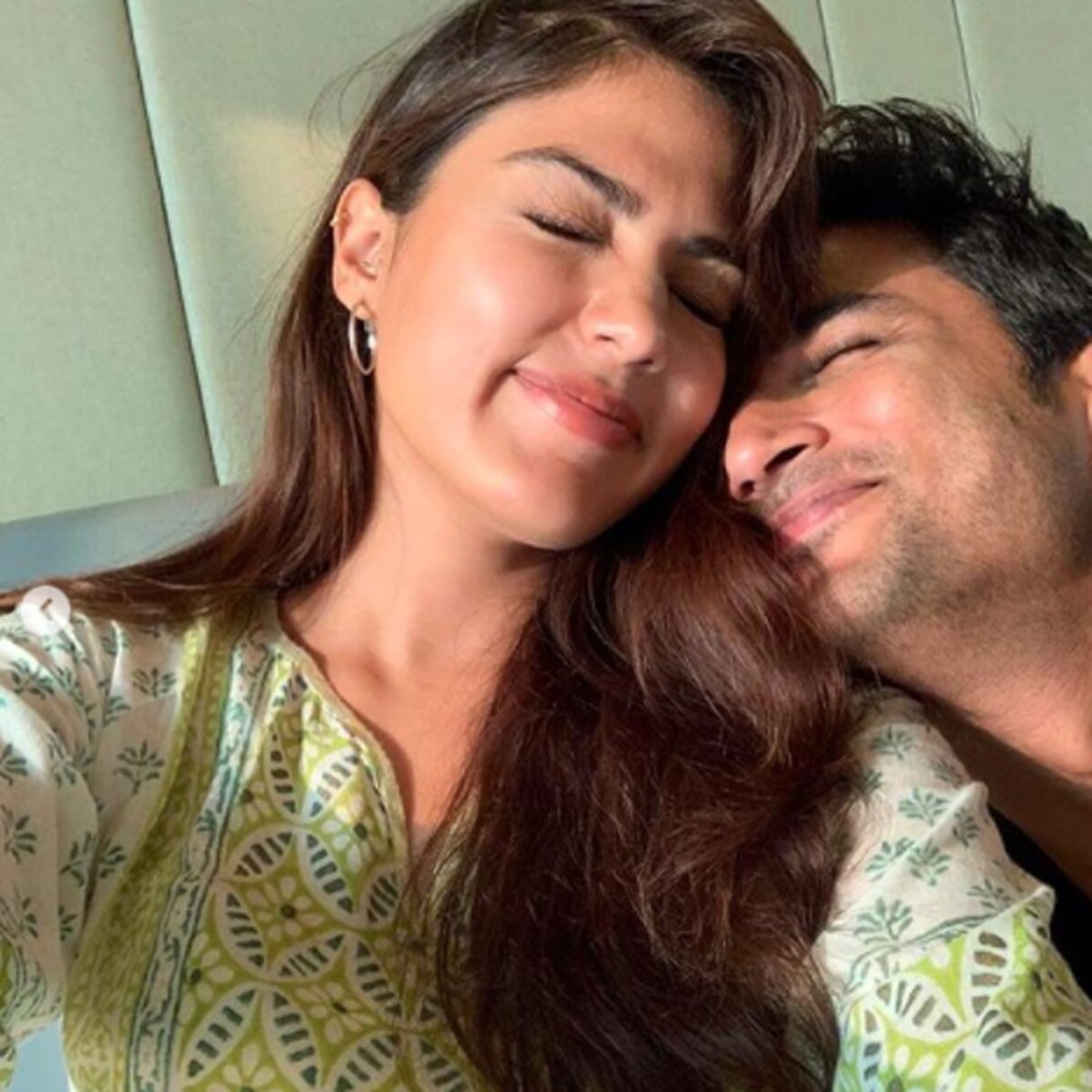 रिया चक्रवर्ती-सुशांत