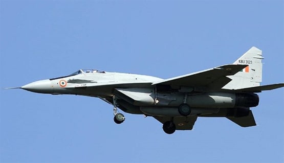 बस एक बार मिलता है IAF में फाइटर पायलट बनने का मौका, ये है प्रक्रिया