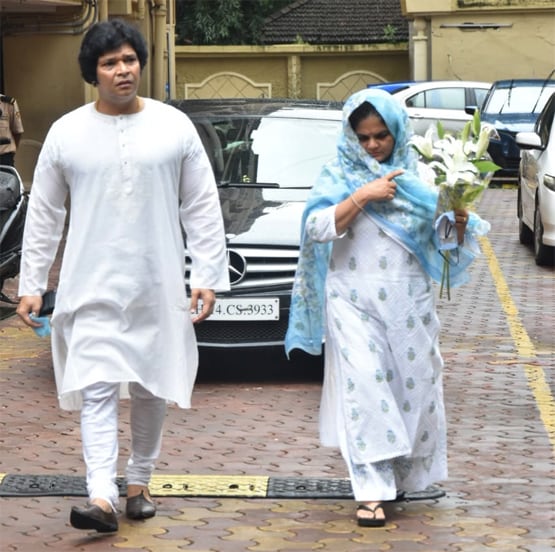 पंडित जसराज के अंतिम दर्शन को पहुंचे संगीत जगत के दिग्गज, देखें PHOTOS