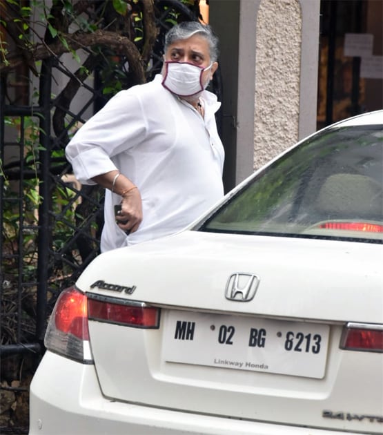 पंडित जसराज के अंतिम दर्शन को पहुंचे संगीत जगत के दिग्गज, देखें PHOTOS