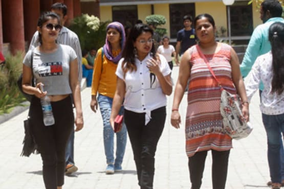 Final Year Exam: UGC के रुख ने उड़ाई नींद, बोले- 'रहम करो सरकार'