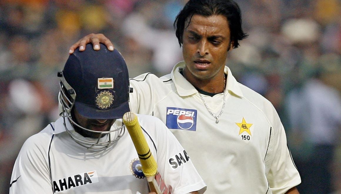 पहली भिड़ंत में सचिन पर भारी पड़े थे अख्तर, किया था क्लीन बोल्ड