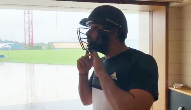 IPL से पहले जमकर बैटिंग प्रैक्टिस कर रहे रोहित, शेयर किया ये VIDEO