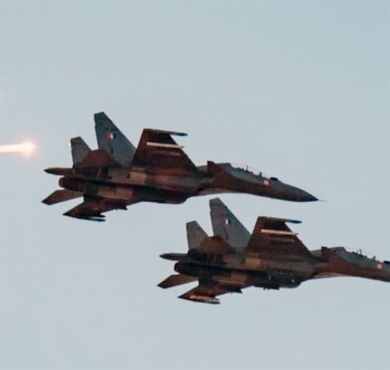 बस एक बार मिलता है IAF में फाइटर पायलट बनने का मौका, ये है प्रक्रिया