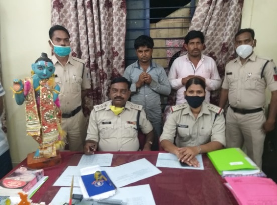 सत्रहवीं अठारहवीं शताब्दी के आसपास की मूर्ति.