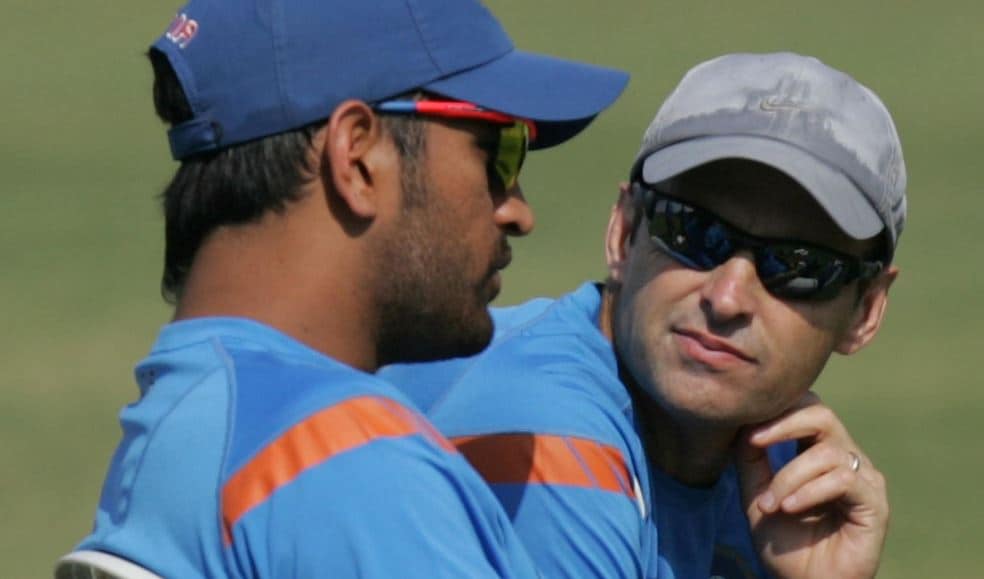 भारत के पूर्व कोच बोले- धोनी साथ हो तो युद्ध में भी जाने को तैयार हूं