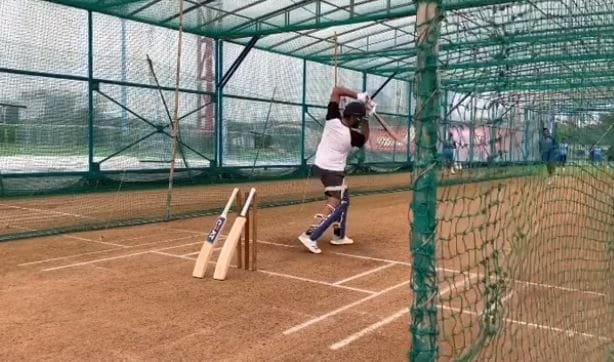 IPL से पहले जमकर बैटिंग प्रैक्टिस कर रहे रोहित, शेयर किया ये VIDEO