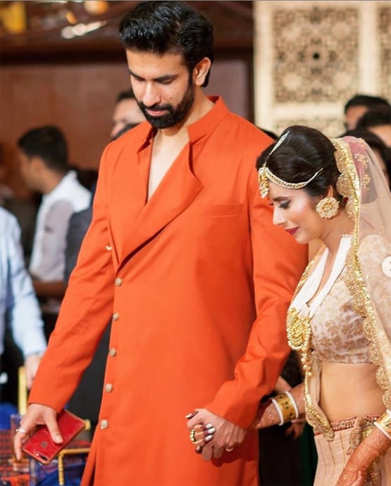 राजीव सेन ने शेयर की पत्नी चारु असोपा की गॉर्जियस फोटो, जाहिर किया प्यार