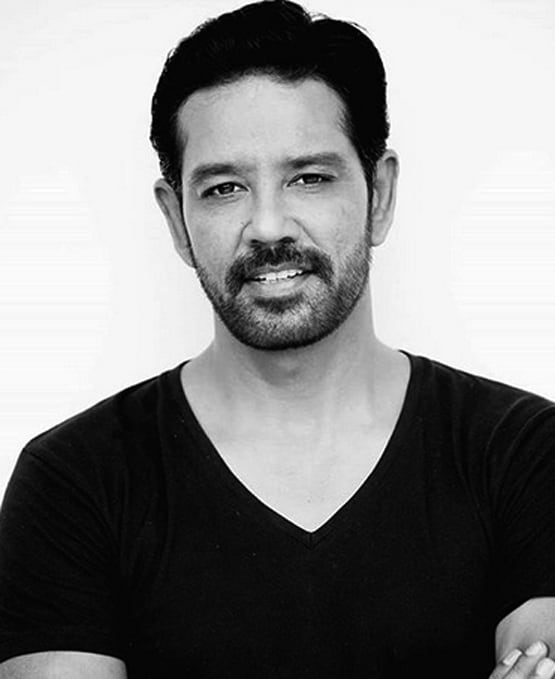 राज बब्बर का दामाद है ये एक्टर, फिल्मों में रहा फ्लॉप, टीवी ने दिलाई शोहरत