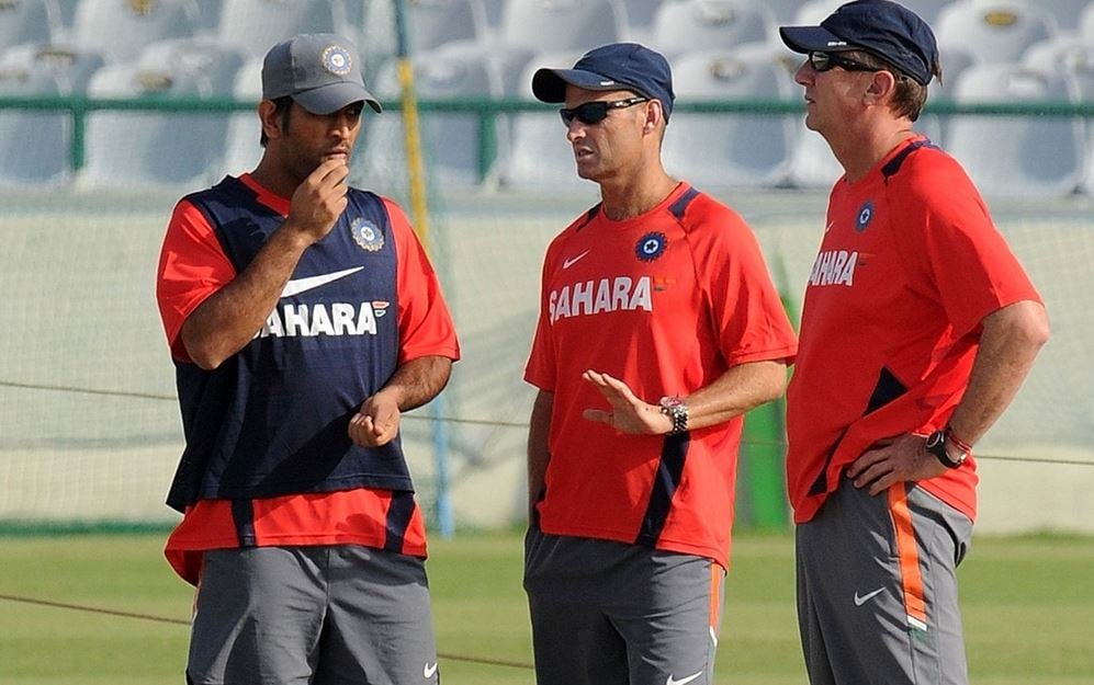 भारत के पूर्व कोच बोले- धोनी साथ हो तो युद्ध में भी जाने को तैयार हूं