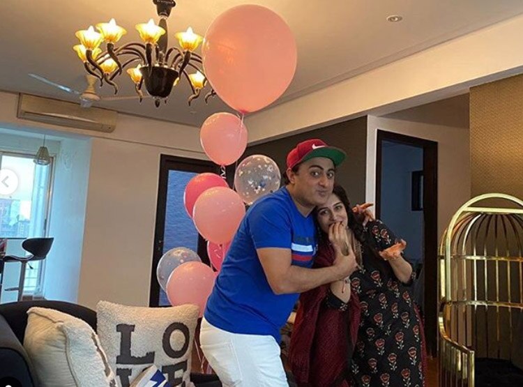 फ्रेंड संग दीपिका