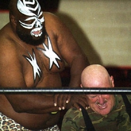 अंडरटेकर से टकराने वाले WWE के इस दिग्गज रेसलर की कोरोना से मौत!