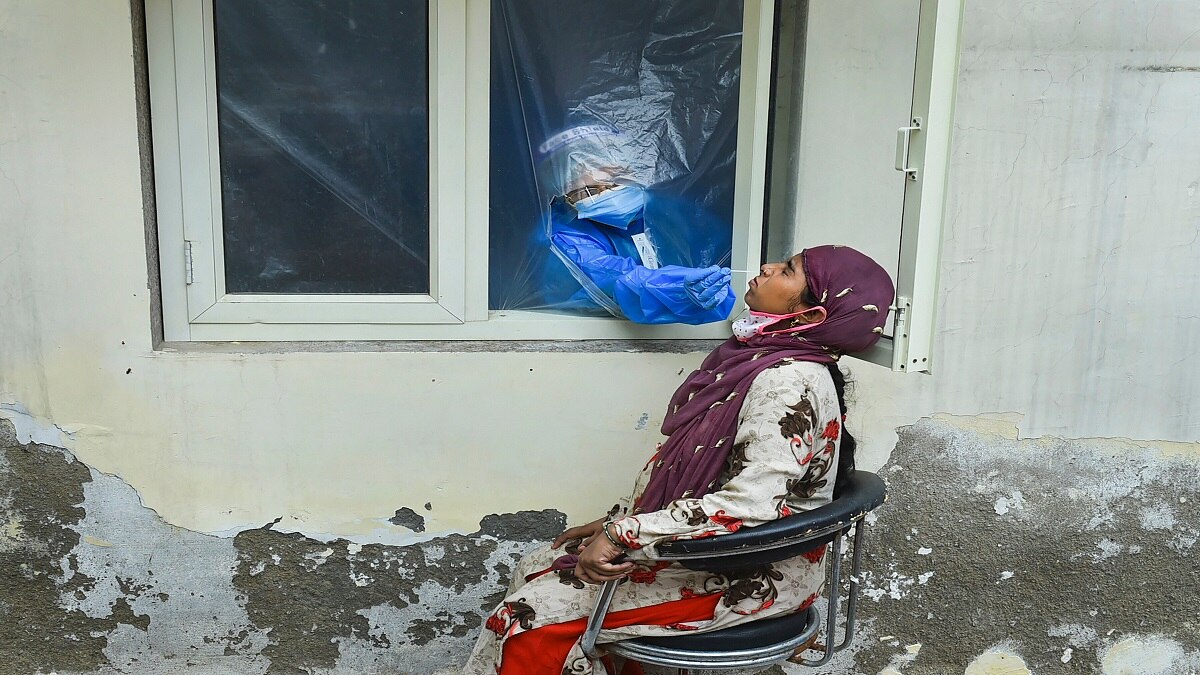 साप्ताहिक औसत अधिक विश्वसनीय है