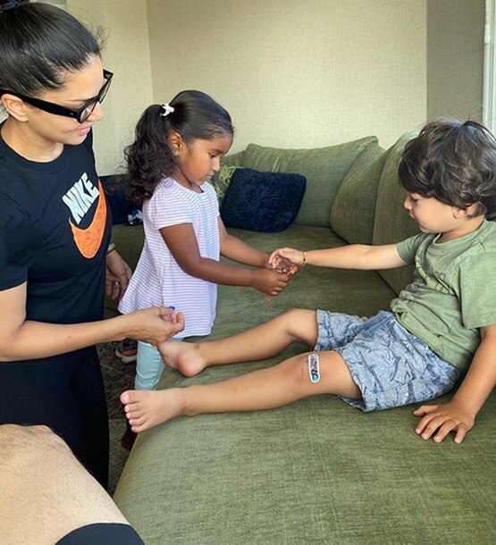 सनी लियोनी के बच्चों ने सेलिब्रेट की राखी, एक्ट्रेस ने शेयर की तस्वीरें