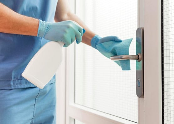 पानी से मर सकता है कोरोना वायरस, रूसी वैज्ञानिकों का दावा