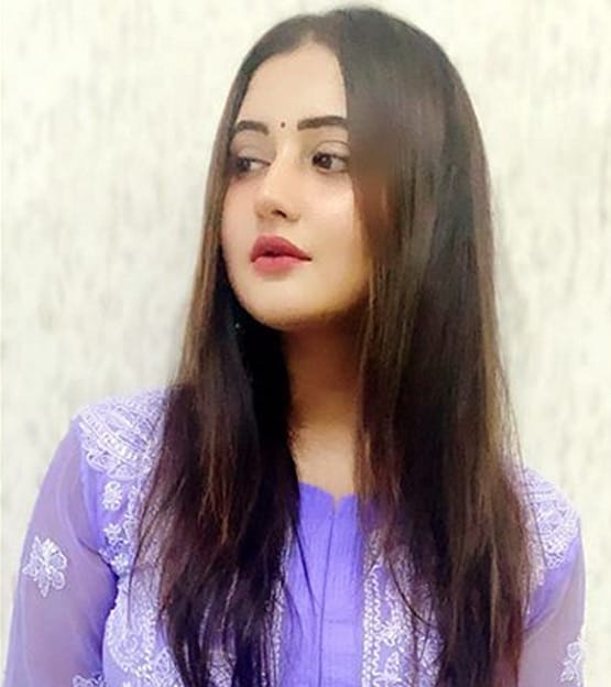 रश्मि ने एक्टर मृणाल जैन को बांधी राखी, लिया मुंहबोले भाई का आशीर्वाद