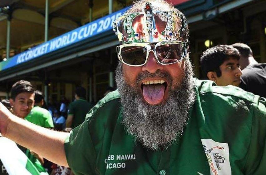 PAK में जन्मे 'चाचा शिकागो' बोले- धोनी ने संन्यास लिया तो मैंने भी लिया