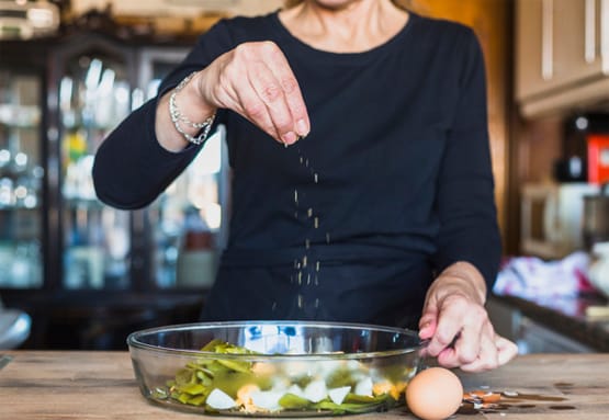 इम्यून सिस्टम को कमजोर करती है ये एक चीज, बरतें सावधानी