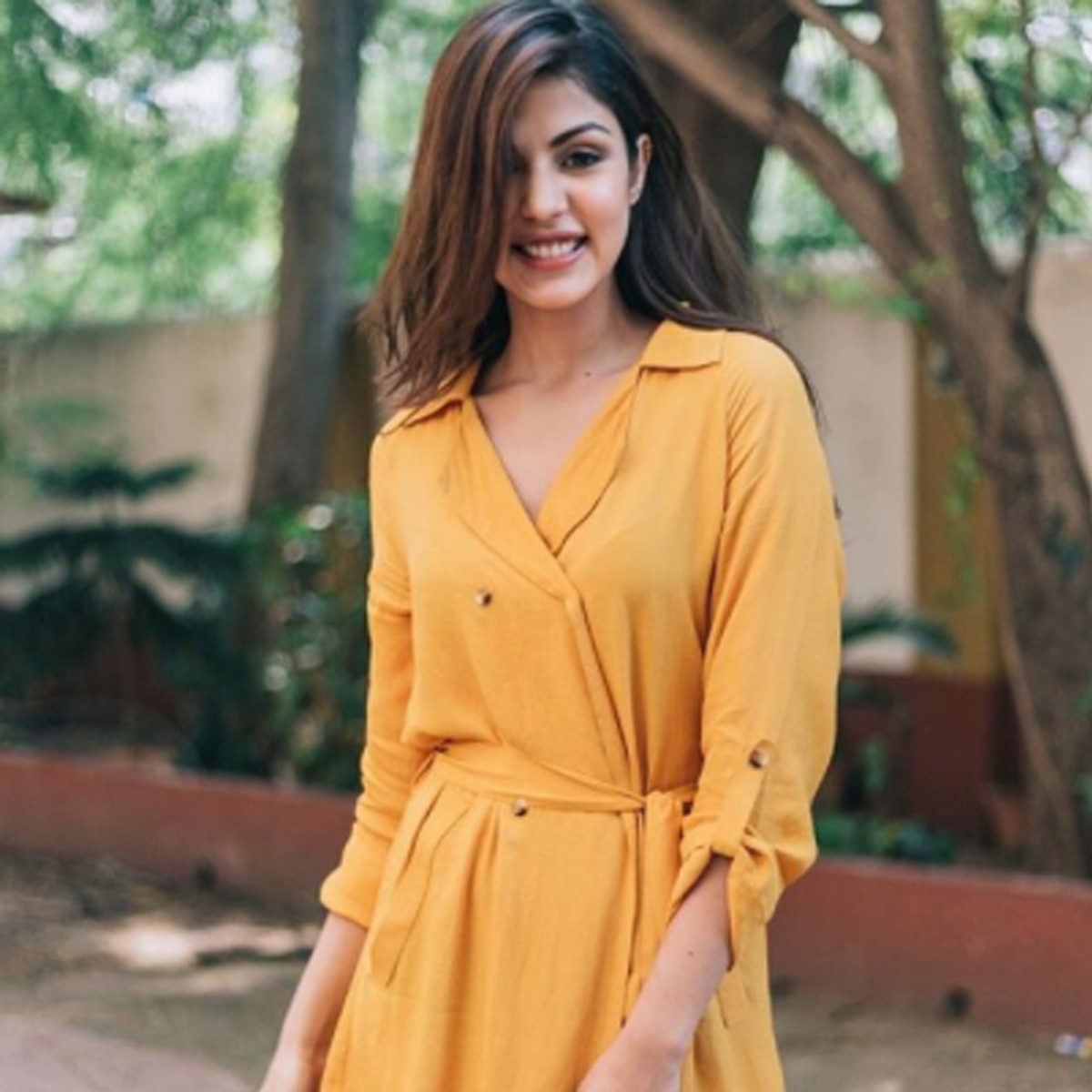 रिया चक्रवर्ती