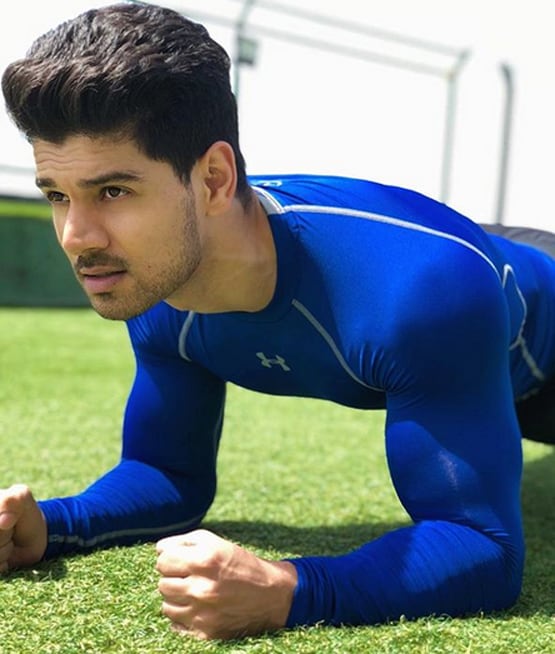 सुशांत केस में नाम घसीटे जाने पर बोले सूरज पंचोली- मुझे सुसाइड की तरफ धकेल रहे